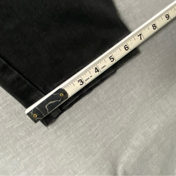 Old Navy Black Overalls Classic Denim Style - Picture 12 of 12